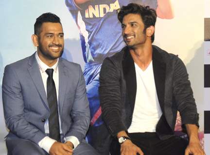 Sushant Singh Rajput and Mahendra Singh Dhoni Promotes 'MS Dhoni: The Untold Story' at PVR Juhu