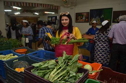 Bhagyashree Patwardhan at Inauguration of the Juhu Organic Farmer's Market at Jamnabai Narsee School