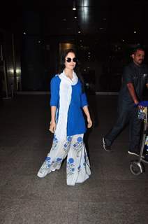 Elli Avram snapped at Airport