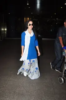 Elli Avram snapped at Airport