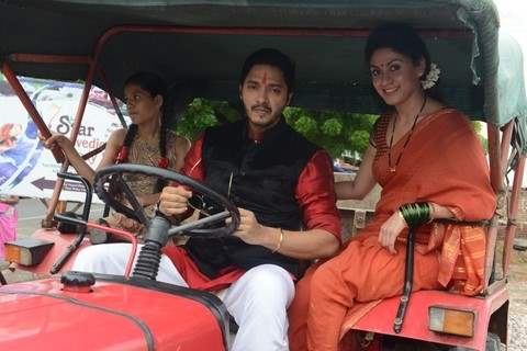 Shreyas Talpade and Manjari Fadnis at Poster Launch of 'Wah Taj'