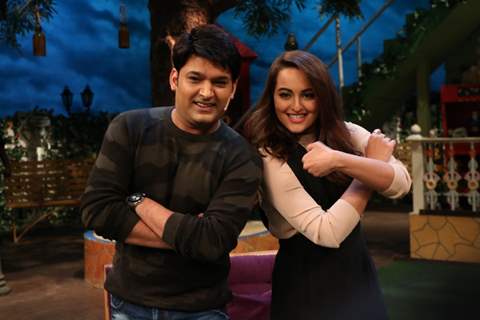 Kapil Sharma and Sonakshi Sinha Promotes 'Akira' On sets of The Kapil Sharma Show