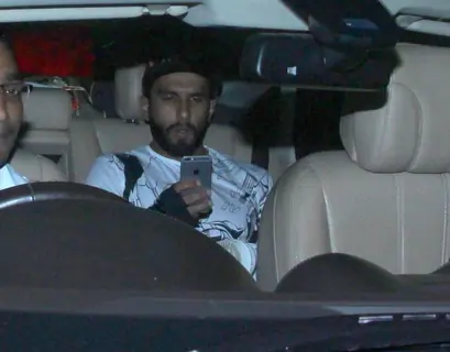 Ranveer Singh snapped in Bandra