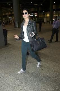 Tamannaah Bhatia snapped at Airport