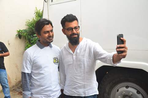 Bejoy Nambiar and Nawazuddin Siddiqui at Promotion of 'Freaky Ali'