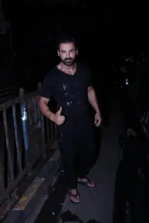 John Abraham snapped in Santacruz