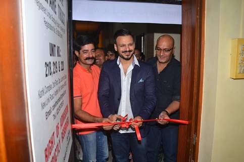 Sushant Singh, Vivek Oberoi and Amit Behl at CINTAA Meeting