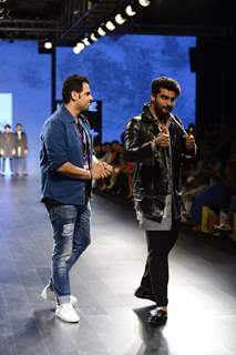 Arjun Kapoor at Lakme Fashion Week Winter Festive 2016- Day 1