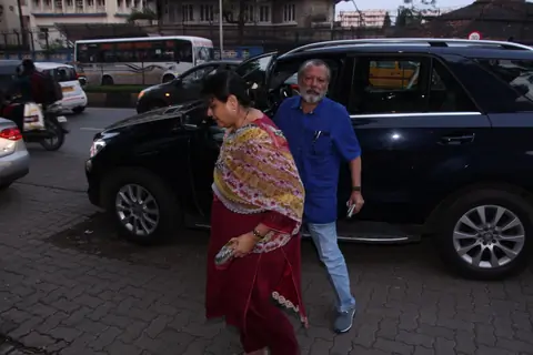 Pankaj Kapoor and Supriya Pathak visit Shahid and Mira