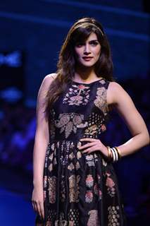 Day 4 - Kriti Sanon at Lakme Fashion Show 2016