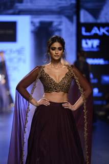 The pretty and cute Ileana D'Cruz  at Lakme Fashion Show Day 5