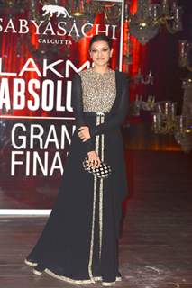 Kajal Aggarwal at Grand Finale of Lakme Fashion Show 2016