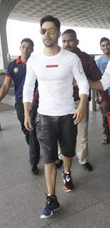 Varun Dhawan snapped at Airport