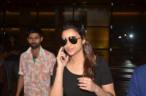 Parineeti Chopra snapped at Airport