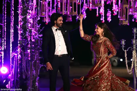 Hunar Hali & Mayank Gandhi's Wedding Scenes!