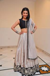 Shruti Haasan at Singer Shweta Pandit and Ivano Fucci's Wedding!