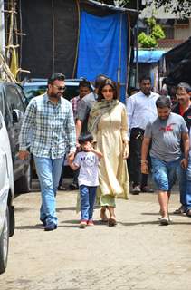 Shilpa Shetty and Raj Kundra Brings Home 'Ganesha' on Ganesh Chaturthi!