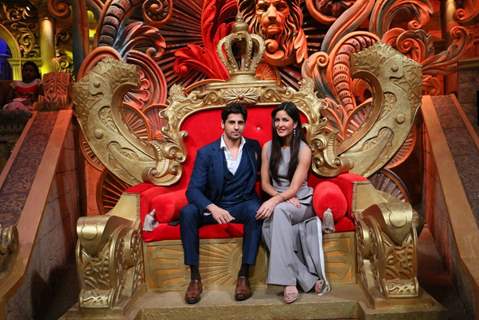 Katrina Kaif and Sidharth Malhotra at Promotion of 'Baar Baar Dekho' on Comedy Nights Bachao