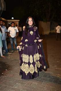 Ganesh Visarjan 2016: Elli Avram