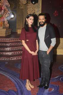 Nargis Fakhri and Riteish Deshmukh promotes 'Banjo' on the sets of Kum Kum Bhagya