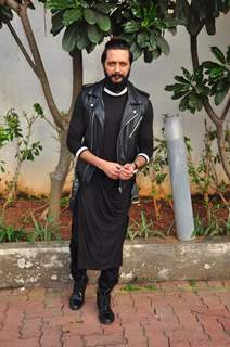 Riteish Deshmukh at Promotion of 'Banjo' on sets of Dance Plus 2