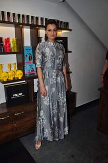 Dia Mirza at the Launch of Adhuna Bhabani's BBlunt in Malad