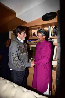 Amitabh Bachchan and Kapil Dev at Premiere of PINK in Delhi