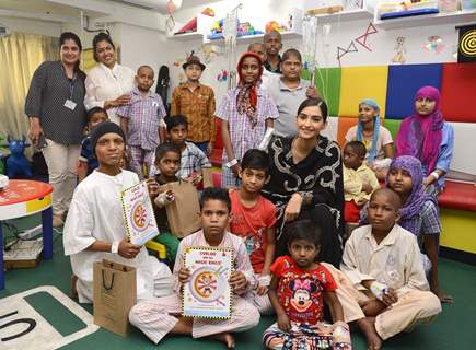 Sonam at Tata Memorial Hospital for Cuddles Foundation