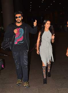 Airport Scenes: Shraddha Kapoor and Arjun Kapoor!