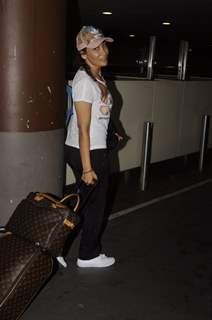 Airport Scenes: Sofia Hayat!