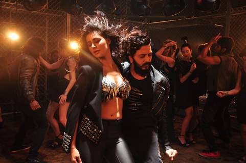 Riteish Deshmukh-Nargis Fakri Shoot for Song in BANJO