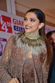 Deepika Padukone at Giants International Awards 2016