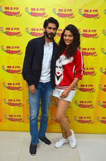 Harshvardhan Kapoor and Saiyami Kher Promotes 'Mirzya' at radio mirchi