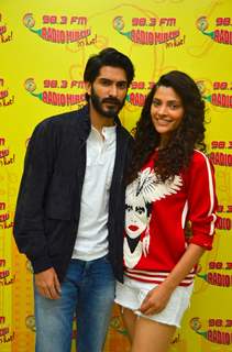 Harshvardhan Kapoor and Saiyami Kher Promotes 'Mirzya' at radio mirchi