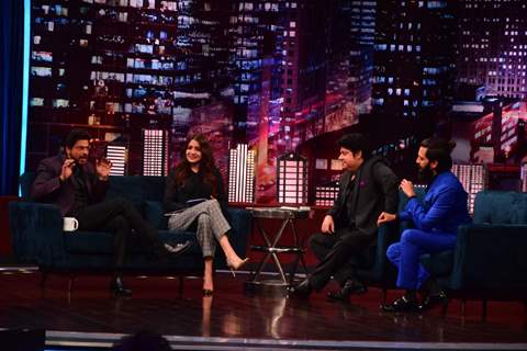 Shah Rukh Khan and Anushka Sharma on Yaaron Ki Baraat Show