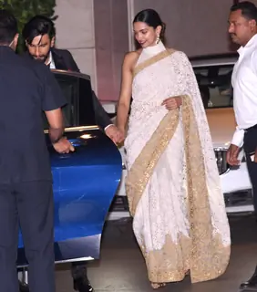 Mukesh Ambani hosts Isheta Salgaocar's pre-wedding bash!