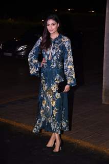 Manish Malhotra's STAR STUDDED Birthday Bash!