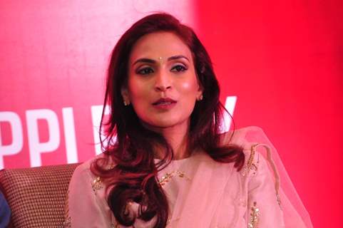 Launch of Aishwarya R Dhanush's Book 'Standing on an Apple box'