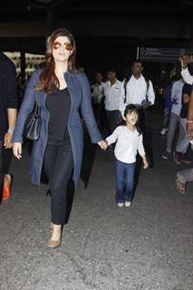 Airport Diaries: Twinkle Khanna with their daughter