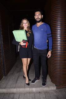 Yuvraj Singh and Hazel Keech snapped at Estelle post Dinner