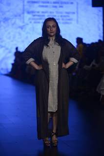 Avantika Malik at Lakme Fashion Week 2017 Day 1