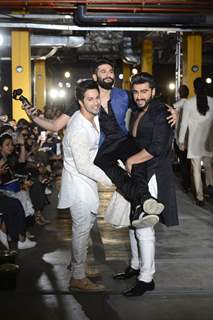 Varun Dhawan and Arjun Kapoor walks for Kunal Rawal at Lakme Fashion Week 2017 Day 1