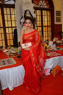 Tina Dutta attends Anurag Basu's Durga Pooja