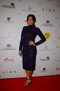 Monica Dogra attends premiere of 'Lion'