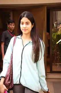 Jhanvi Kapoor Snapped