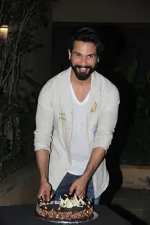 Star Studded Shahid Kapoor's Birthday Bash!