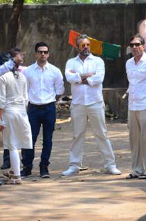 Suniel Shetty's father's funeral!