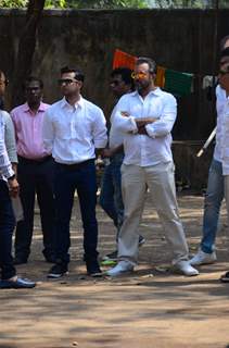 Suniel Shetty's father's funeral!