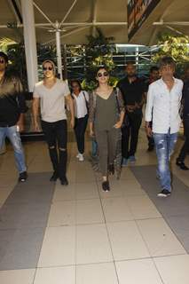 #AirportSpottings: Celebs Snapped at Airport