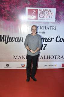 Celebs Walk the Ramp at 'MIjwan Fashion Show 2017'